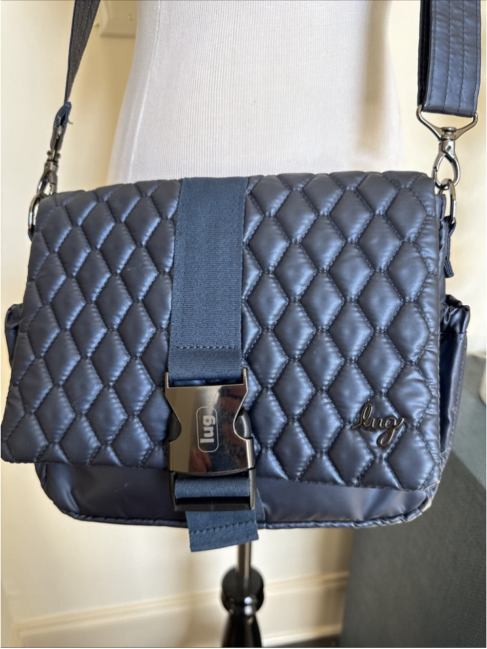 Lug Harness Crossbody Shoulder Bag Blue Metallic Quilted Adult
